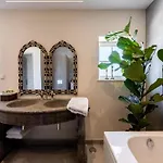 Luxurious For 2 In *
