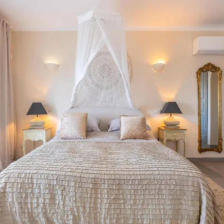 Luxurious For 2 In Vila Budens